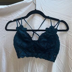 Never Worn Wishlist Navy Double Strap Scalloped Lace Bralette
